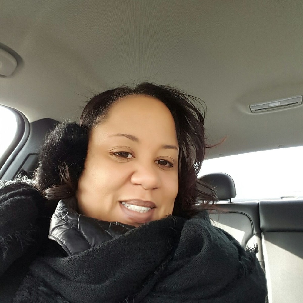 Meet your Posher, Benita